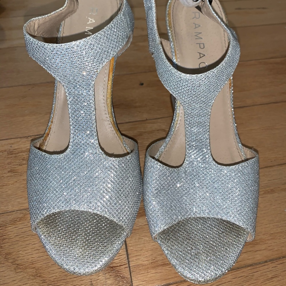 Rampage sparkle wedges